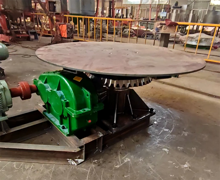 1.5米圓盤(pán)給料機(jī)